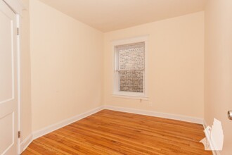 3209 W Pierce Ave, Unit 1 in Chicago, IL - Building Photo - Building Photo