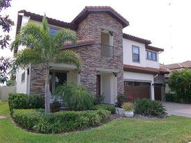 11212 Hawks Fern Dr in Riverview, FL - Building Photo