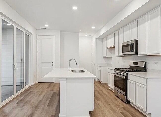 1334 Penner Dr in Lafayette, CO - Building Photo - Building Photo