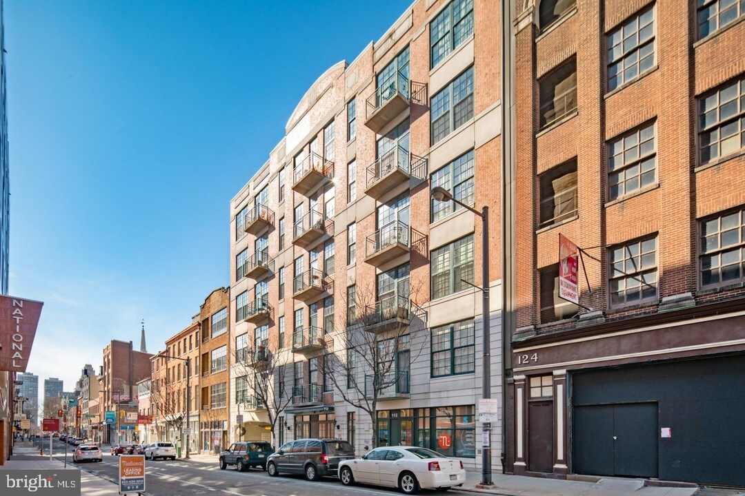 112 N 2nd St-Unit -3A in Philadelphia, PA - Building Photo