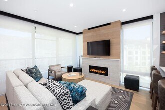 130 Wood Rd, Unit 464 in Snowmass Village, CO - Building Photo - Building Photo