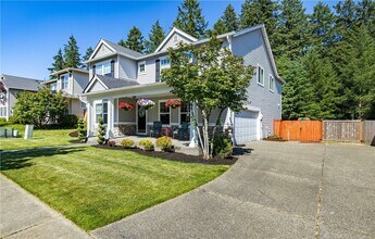 1728 Burnside Ave in Dupont, WA - Building Photo - Building Photo
