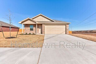 9724 NW 124th St in Yukon, OK - Building Photo