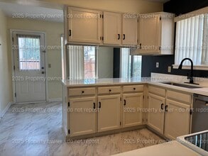 2010 S Xenia Way in Denver, CO - Building Photo - Building Photo