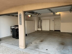 9222 Piatto Ln in San Diego, CA - Building Photo - Building Photo