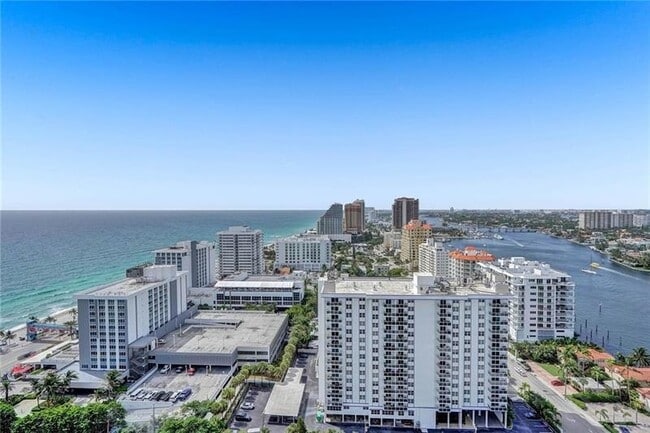 3101 Bayshore Dr in Fort Lauderdale, FL - Building Photo - Building Photo