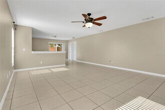 938 Crystal Bay Ln in Orlando, FL - Building Photo - Building Photo
