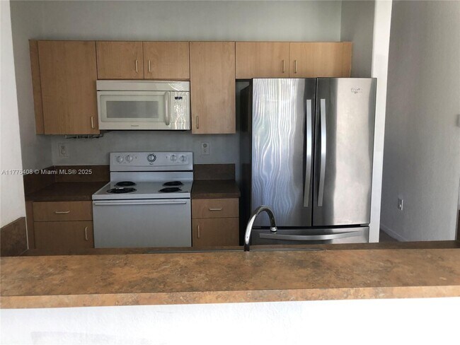23724 SW 110th Pl in Homestead, FL - Building Photo - Building Photo