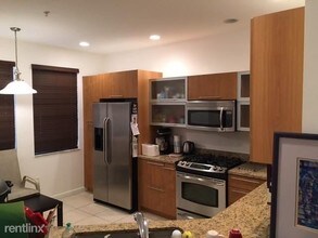 2901 NW 126th Ave in Sunrise, FL - Building Photo - Building Photo