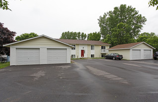 1491 4th St W in Hastings, MN - Building Photo