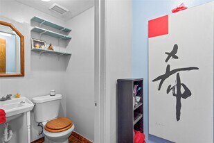 200 Motel Dr. in Alvin, TX - Building Photo