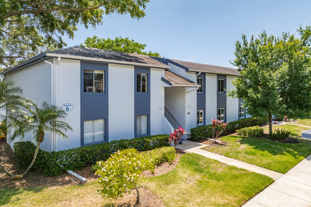 Cypress Estates Condominium in Oldsmar, FL - Building Photo