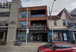 603 Gerrard St E in Toronto, ON - Building Photo