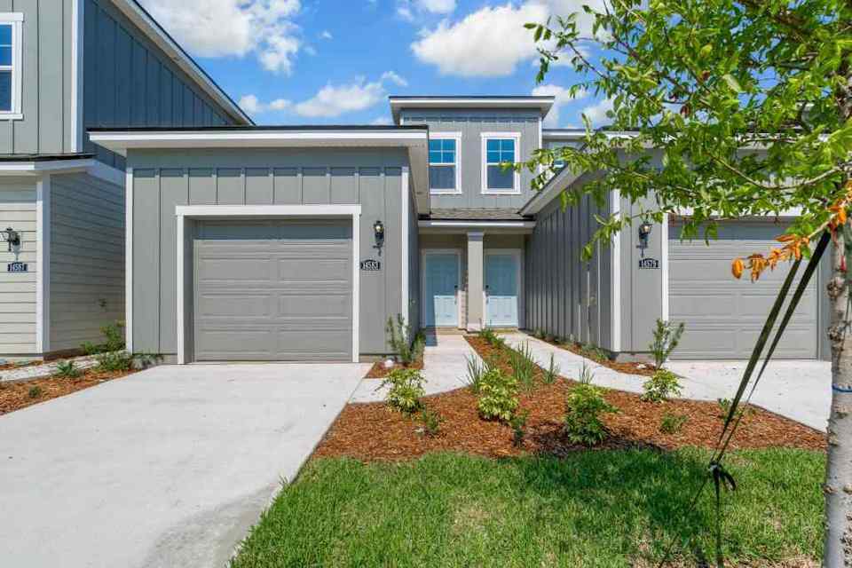 10648 Waterfield Rd in Jacksonville, FL - Building Photo