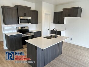 5673 S Duel Ln in Saint George, UT - Building Photo - Building Photo