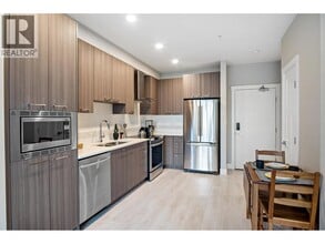 4690 Hawk Ln in Delta, BC - Building Photo - Building Photo