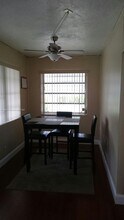 2407 Rodman St in Hollywood, FL - Building Photo - Building Photo