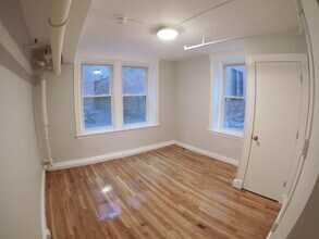 1450 Commonwealth Avenue, Unit 19 in Boston, MA - Building Photo - Building Photo