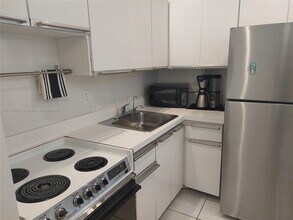 1731 SE 15th St in Fort Lauderdale, FL - Building Photo - Building Photo