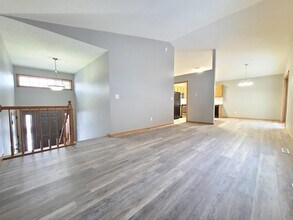 2932 Northern Slopes Ln NE in Rochester, MN - Building Photo - Building Photo