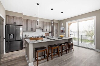 322 N Summit St in Indianapolis, IN - Building Photo - Building Photo