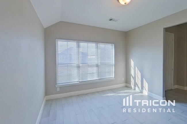 4240 Calla Dr in Heath, TX - Building Photo - Building Photo