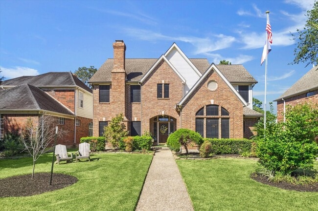 1118 Sherfield Ridge Dr