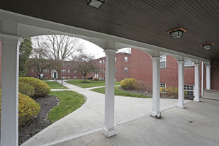 The Courtyards at Sewickley - South Apartamentos