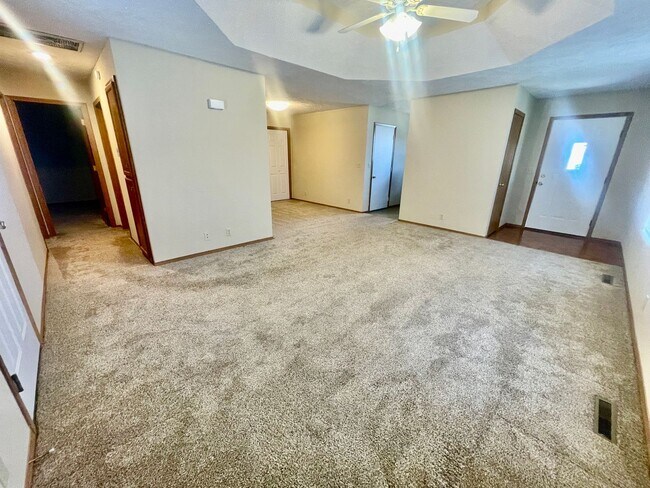 4318 Penny Ct in Ozark, MO - Building Photo - Building Photo