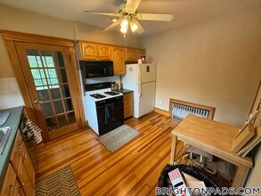 232 Lake St in Boston, MA - Building Photo - Building Photo