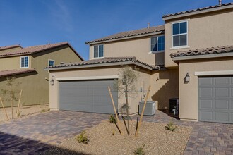 2807 Abrantes Pl in Henderson, NV - Building Photo - Building Photo