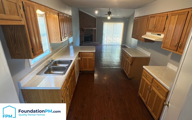 5272 Scottsdale Ave in Memphis, TN - Building Photo - Building Photo