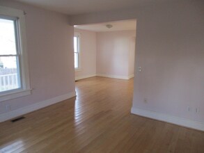 3 Loomis St, Unit 1 in Norwalk, CT - Building Photo - Building Photo