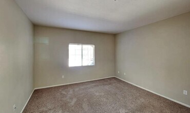 23591 Madison Ave in Murrieta, CA - Building Photo - Building Photo