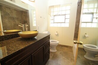1310 S Cumberland Ave in Park Ridge, IL - Building Photo - Building Photo
