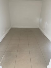 3611 NE 15th Ave in Pompano Beach, FL - Building Photo - Building Photo