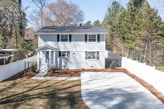 2900 Arnold Rd in Durham, NC - Foto de edificio - Building Photo