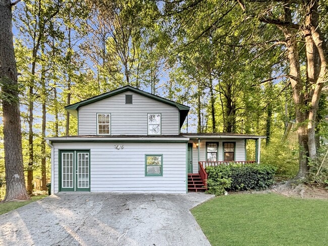property at 5435 Brandon Ct