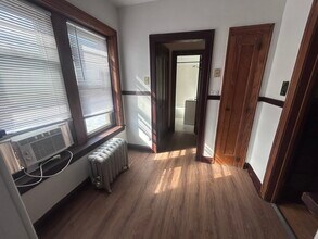 3152 N Linder Ave in Chicago, IL - Building Photo - Building Photo