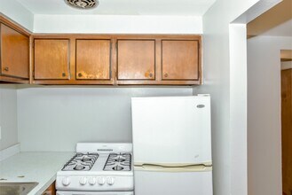 665 W Wrightwood Ave in Chicago, IL - Building Photo - Building Photo