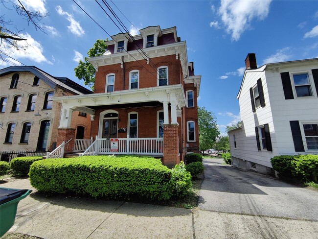 20 Noxon St in Poughkeepsie, NY - Building Photo - Building Photo