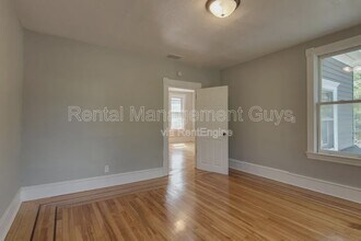 1500 N Irving Ave in Minneapolis, MN - Building Photo - Building Photo