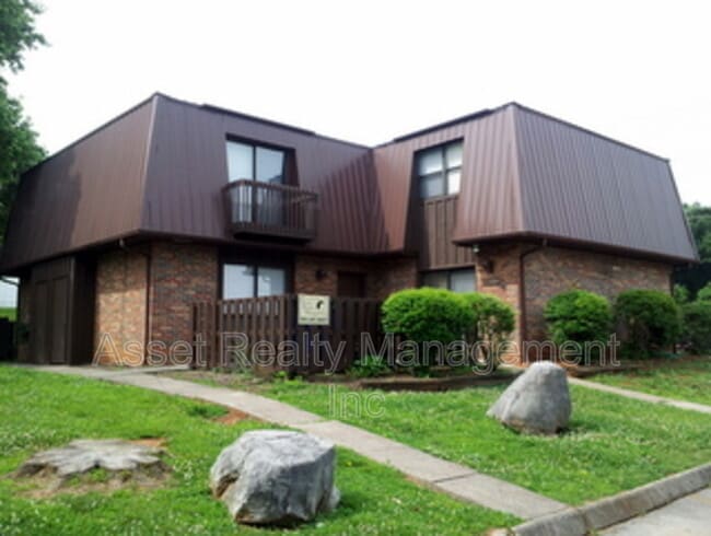 property at 9128 Woodpark Ln NW