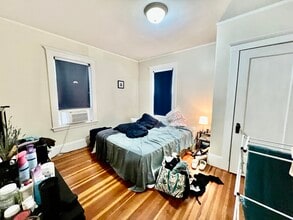 19 Turner St, Unit 2 in Boston, MA - Building Photo - Building Photo