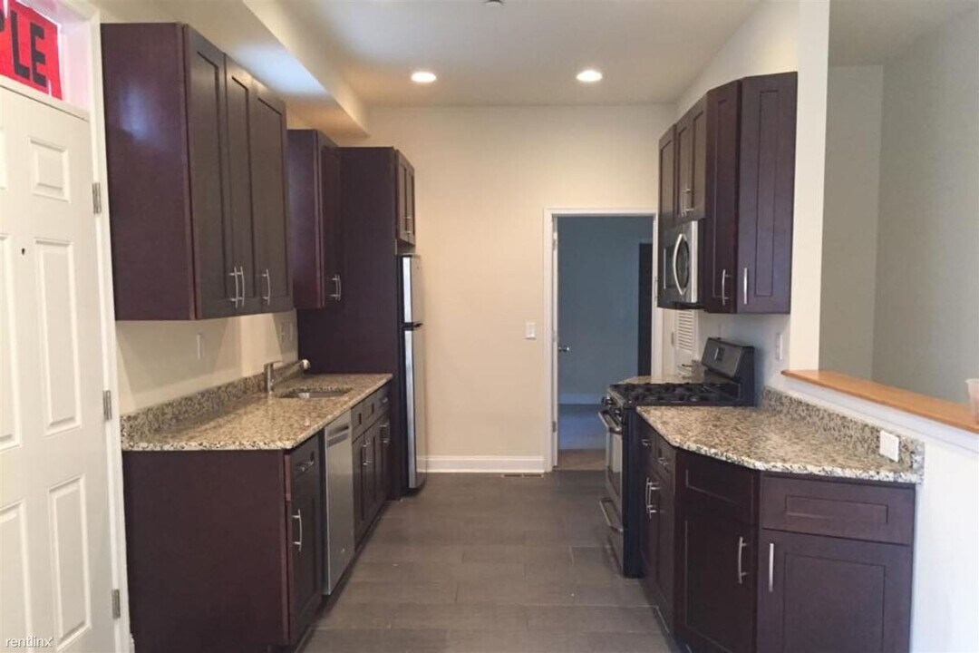 2129 N 17th St Photo