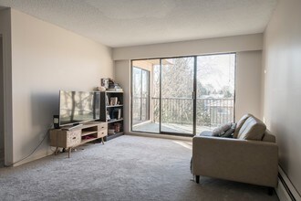 4711 57 St in Delta, BC - Building Photo - Interior Photo