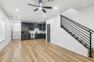 426 W Genie St in Chalmette, LA - Building Photo - Building Photo