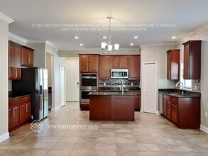 7526 39th Ave E in Palmetto, FL - Building Photo - Building Photo