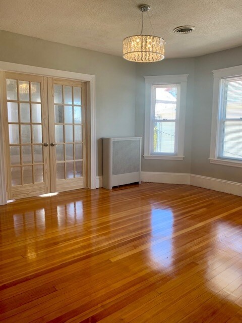 12 Oxford St, Unit 2 in Somerville, MA - Building Photo - Building Photo