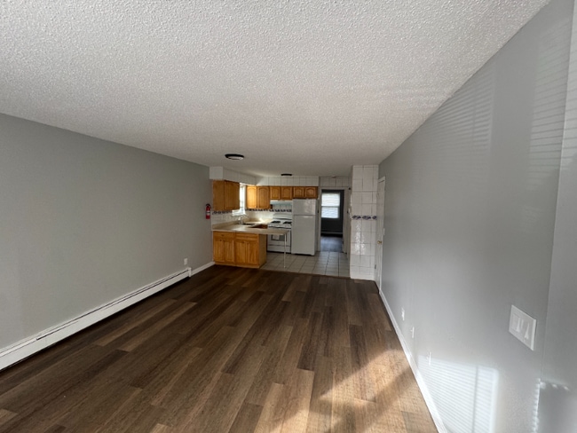 30 Pergola Ave